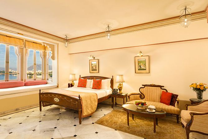Palace room