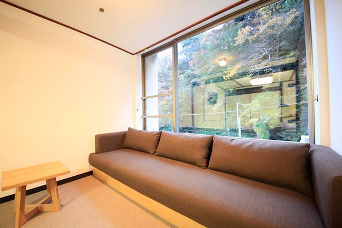 Room with relaxation area
