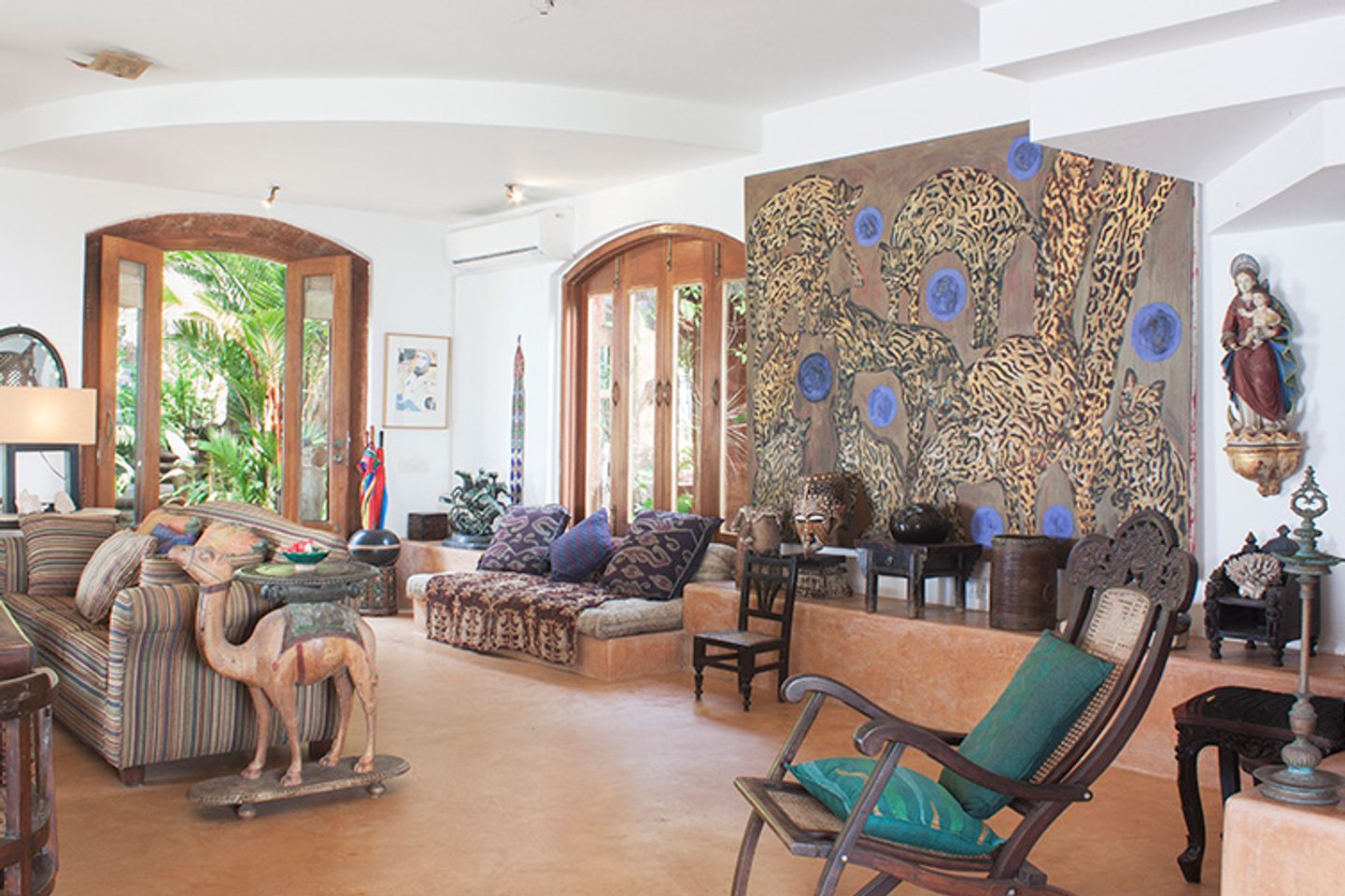 Drawing room at Ahilya by the Sea