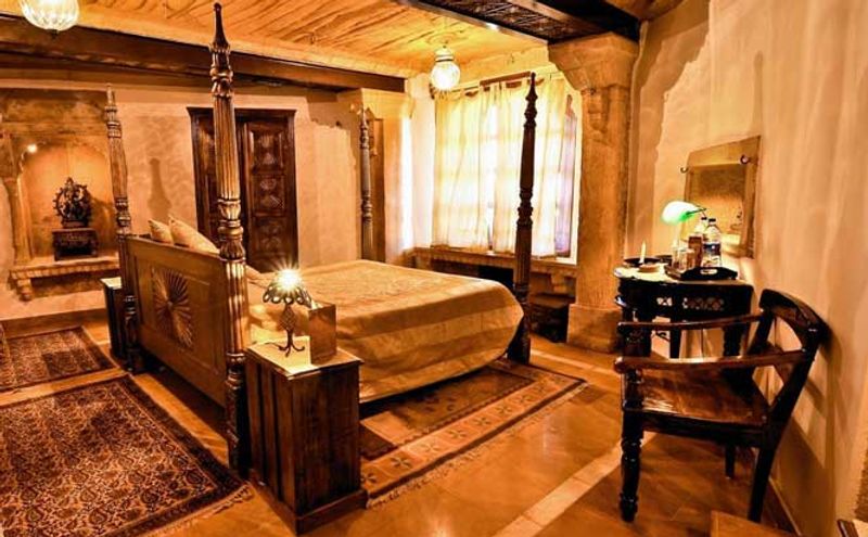 Deluxe Heritage room