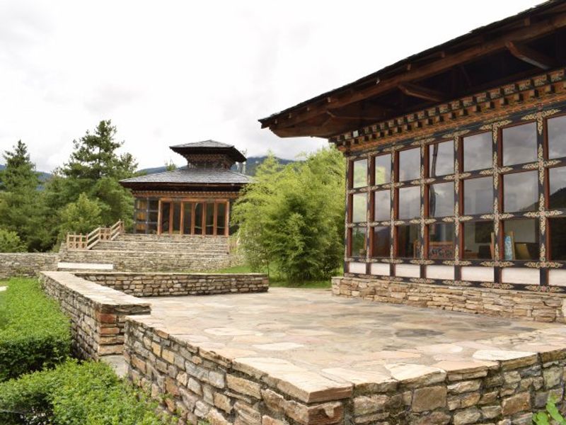 Zhiwa Ling Heritage