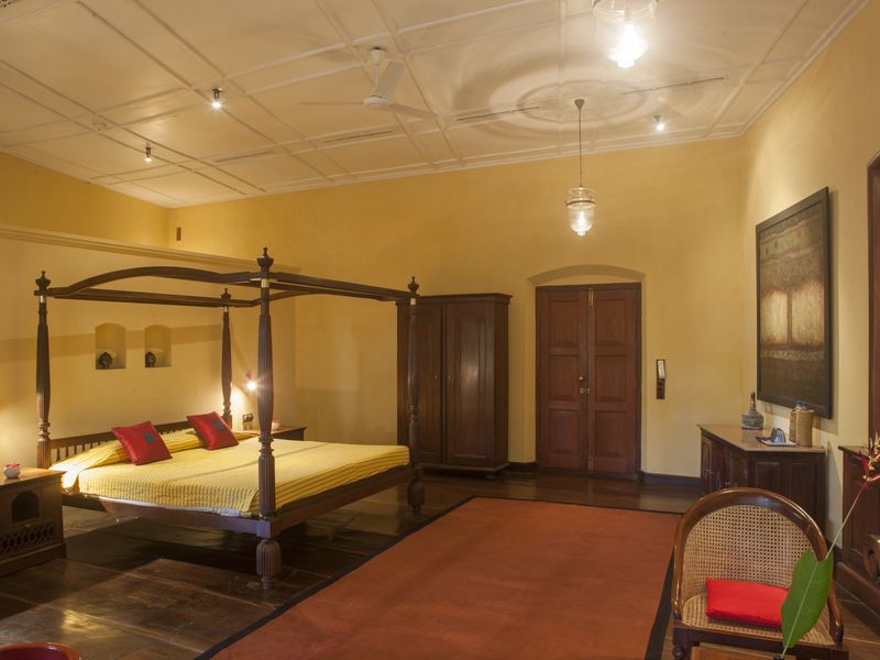 Bedroom at the Old Harbour Hotel