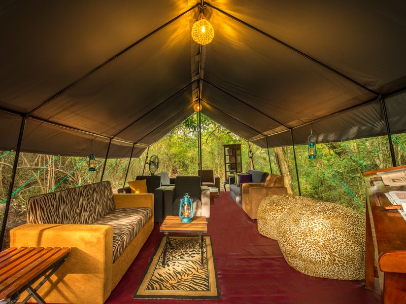 Mahoora Lounge