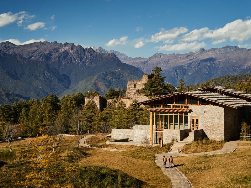 Six Senses Paro