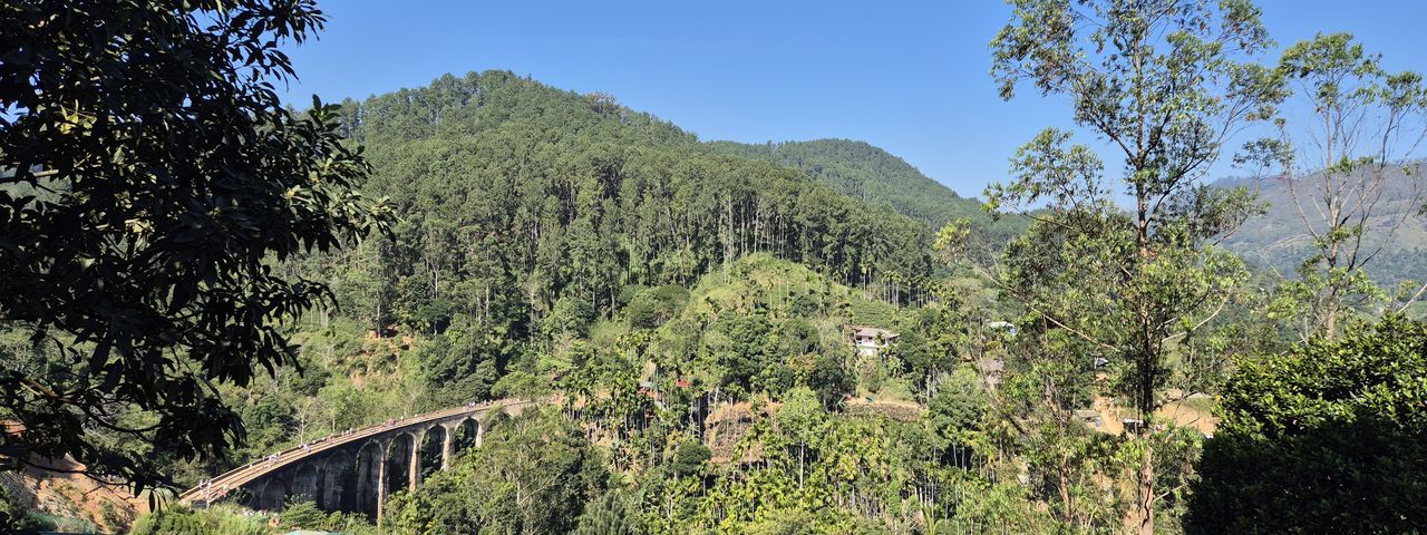 Viaduct on Pekoe Trail Sri Lanka