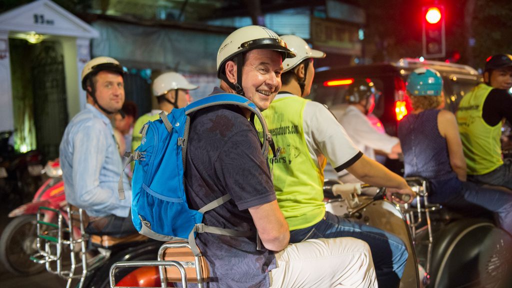 vespa in hanoi
