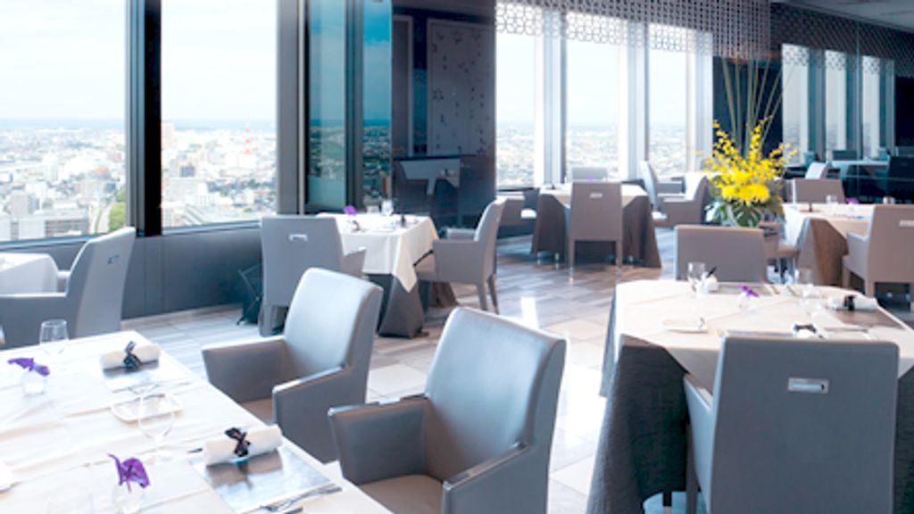 Modern dining at Hotel Nikko Kanazawa