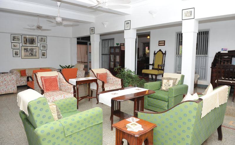 Comfortable lounge