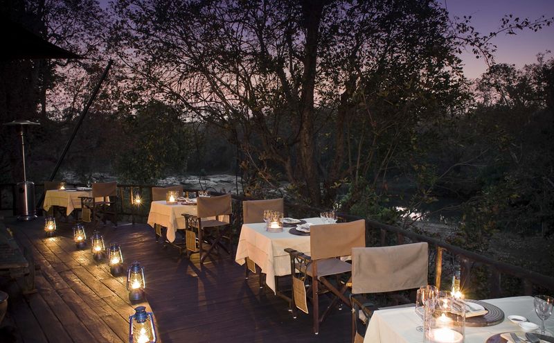 Dining deck